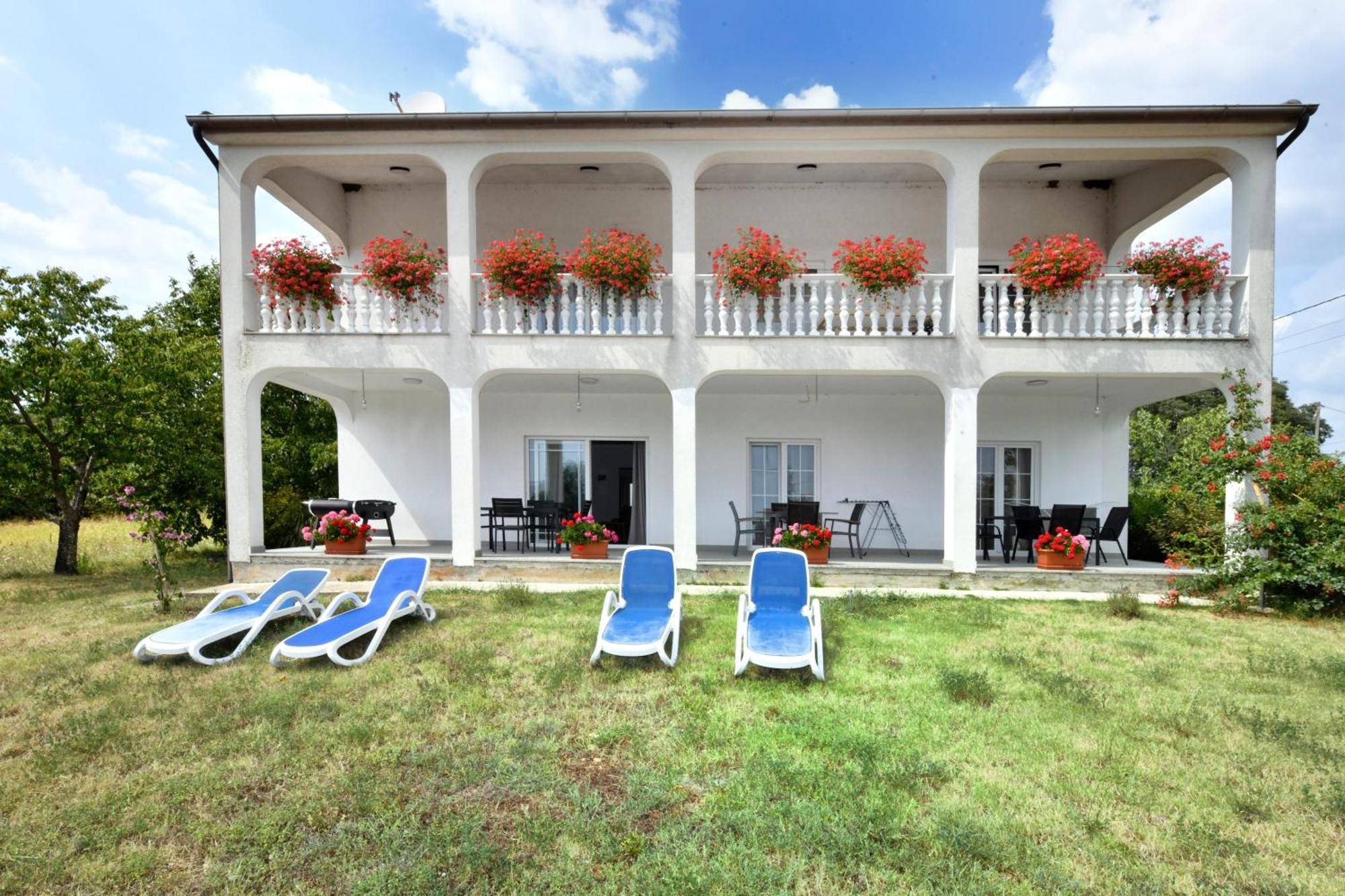 Apartman Melita Πόρετς Εξωτερικό φωτογραφία